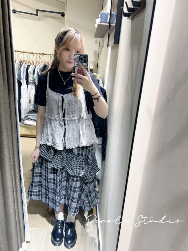જ⁀➴♡ ✨格紋斜花邊中裙